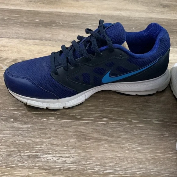 Nike- Downshifter 6 Men's Running Shoes EUC - Picture 3 of 7